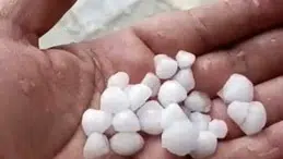 Silivri’de ceviz büyüklüğünde dolu yağışı etkili oldu