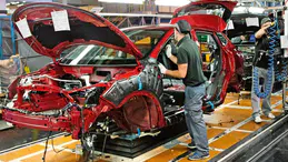 Otomotiv devi artık kırmızı ve sarı araç üretmeyecek