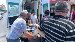 Bağcılar’da motosiklet ile otomobil çarpıştı: 1 kişi yaralı