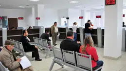 Çeyrek asırlık banka el değiştirdi: Satın alan grubun arkasındaki isim dikkat çekti