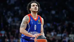 Anadolu Efes'te bir dönem sona erdi! Shane Larkin'e duygusal veda