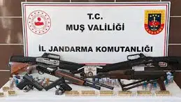 Muş'ta silah ve mühimmat operasyonda çok sayıda silah ve mühimmat ele geçirildi
