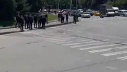 Mustafa Çiftçi'nin korumasız yürüyüşü sosyal medyada gündem oldu