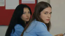 Eylül Aslan kimdir, Daha 17'nin mavi gözlü kızı kaç yaşında?