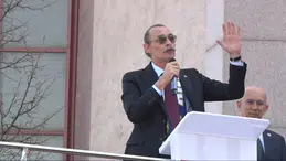Beşikcioğlu'nun Kılıçdaroğlu ve Özel Arasındaki Ayrışmada Tarafını Belirttiği İddia Ediliyor
