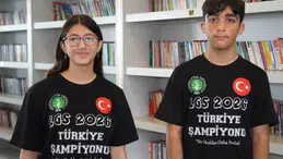 LGS'de örnek başarı: Aynı okuldan 3 öğrenci Türkiye birincisi oldu