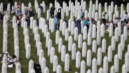 Hollanda'da Srebrenitsa Soykırımı'nın 31. yılında kurbanlar anıldı