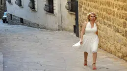 Mardinli Marilyn Monroe Melek Akarmut kimdir? Sosyal medyanın konuştuğu isim tutuklandı