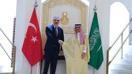 Hakan Fidan ile Bin Ferhan telefonda görüştü: Bölgesel kriz masadaydı