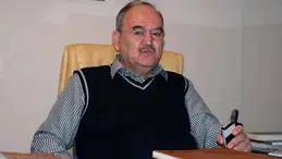 Eski İzmir Büyükşehir Belediye Başkanı Özfatura hayatını kaybetti