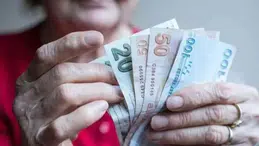 Emekli maaşı ne kadar? SSK, Bağ-Kur ve memur emeklisi için Ocak 2027 zam hesaplama