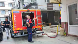 Ocakta unutulan yemek yangına neden oldu: 1 kişi dumandan etkilendi