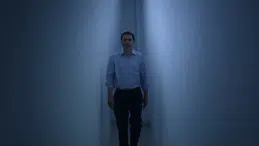 Ölü Arının İğnesi filminin dünya prömiyeri Altın Portakal Film Festivali'nde yapıldı