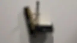 Okul tuvaletinde silah bulundu! Müdür yardımcısı görevden uzaklaştırıldı
