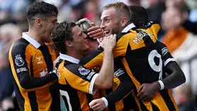 Hull City'den muazzam başlangıç! Deplasmanda kritik zafe