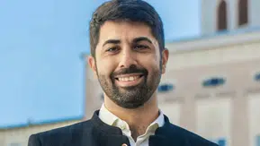 Almanya’da tarihi zafer: Elbistanlı belediye başkanı seçildi