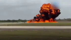 Dominik Cumhuriyeti'nde facia: Acil iniş yapmaya çalışan jet düştü, 2 pilot öldü