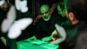 İran Devrim Muhafızları Komutanı Ahmed Vahidi aylar sonra cenazede ortaya çıktı