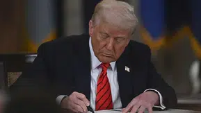Trump’tan Venezuela açıklaması: Dev petrol anlaşması imzalandı