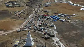 Tibet'te 7 büyüklüğündeki depremde 16 kişi hayatını kaybetti