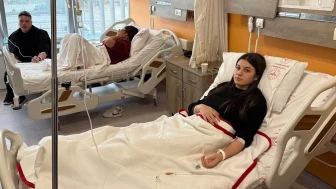 Bursa’da midye yiyen 4 genç hastanelik oldu