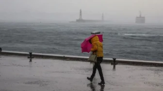 İstanbul’da kuvvetli sağanak yağış uyarısı: Sıcaklıklar düşüyor