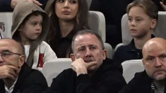 Sergen Yalçın ilk kez Fenerbahçe'ye kaybetti: Beşiktaş derbide yıkıldı