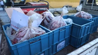 Yolcu otobüsünün bagajında 270 kilo kaçak et ele geçirildi