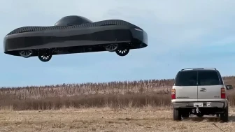 Trafik tarih oluyor: Uçan araba Model A 2026'da yollarda olacak