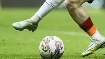 Bugün hangi maçlar var? 4 Aralık Perşembe günü kimin maçı şifresiz izlenebilir?