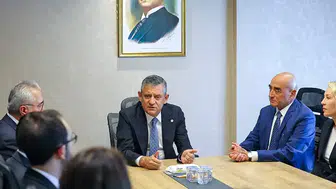 Yeni Parti ilk toplantısını gerçekleştirdi