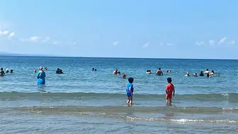 Kandıra’da deniz yasağı sona erdi: Plajlar doldu