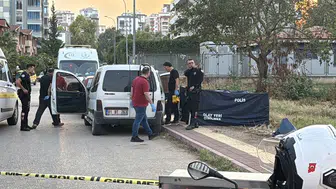Adana’da alacak verecek tartışması kanlı bitti: Baba ve oğlu hayatını kaybetti