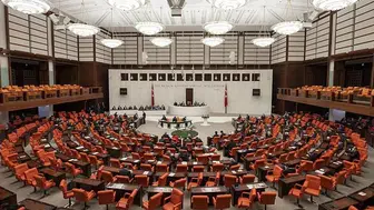 Ankara kulislerinde yeni transfer iddiası: İki vekilin adresi değişebilir