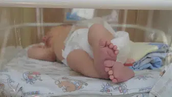 Yenidoğanlarda sıcak hava tehlikesi: Sıvı kaybı sessiz ilerleyebilir