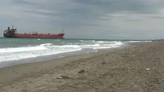 Karadeniz'de İHA saldırısına uğramıştı! Tanker Samsun'da karaya oturdu