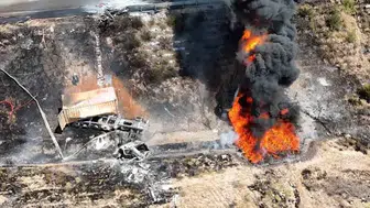 Nevşehir'de tır şarampole devrildi: Sürücü yaşamını yitirdi
