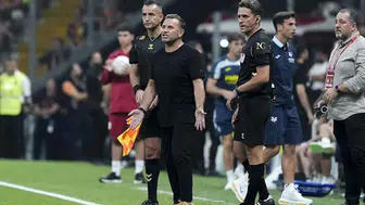 Galatasaray-Villarreal maçında Okan Buruk'a kırmızı kart: Maç sonunda konuşmadı