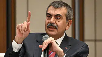 Milli Eğitim Bakanı Yusuf Tekin'den ara tatil açıklaması! 180 gün detayı...