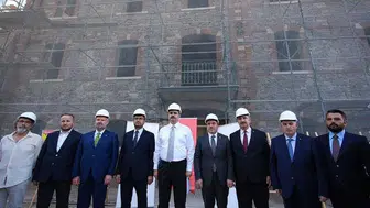İzmir'deki tarihi un fabrikası kütüphaneye dönüştürülüyor