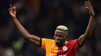 Victor Osimhen'in sahalara dönüş tarihi belli oldu