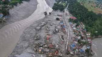 Nepal'de mucize: İki işçi tünelden 9 gün sonra sağ çıkarıldı