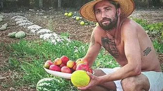 Futbolu bırakan Kevin Kampl bahçecilikle uğraşıyor