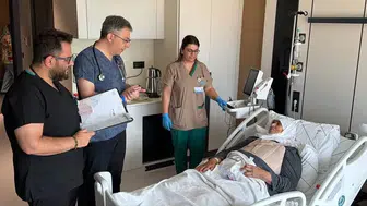 Ameliyatla kalbinden 20 santimetrelik pıhtı çıkarıldı