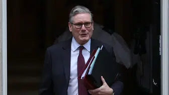 Starmer 11 yıldır sürdürdüğü milletvekilliğinden istifa etti
