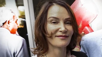 Özgür Özel’in “İBB seçimlerini yenileyelim” çağrısına Aslı Baykal’dan tepki