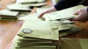 Asal Araştırma anketinde CHP ilk sırada, AK Parti ikinci