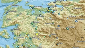 Flaş son dakika! Balıkesir Sındırgı'da 5.2 büyüklüğünde deprem