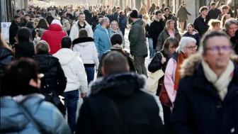 Fransa’da 80 yıl sonra bir ilk: Ölümler doğumları geçti