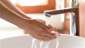 Ankara’da 11 ilçede su kesintisi sürüyor, esnaf mağduriyet yaşadığını belirtiyor